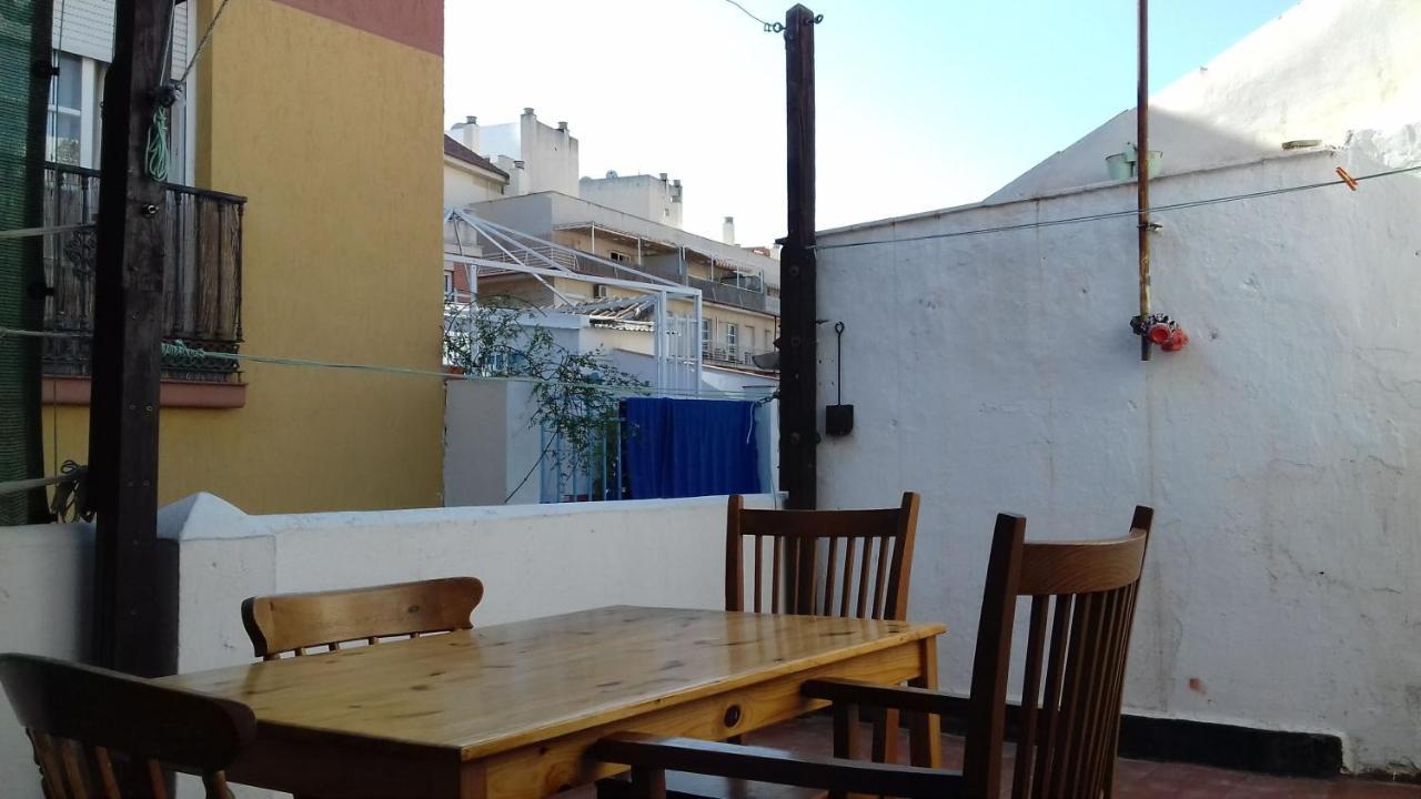 Malaga Ensuites City Centre Exterior foto